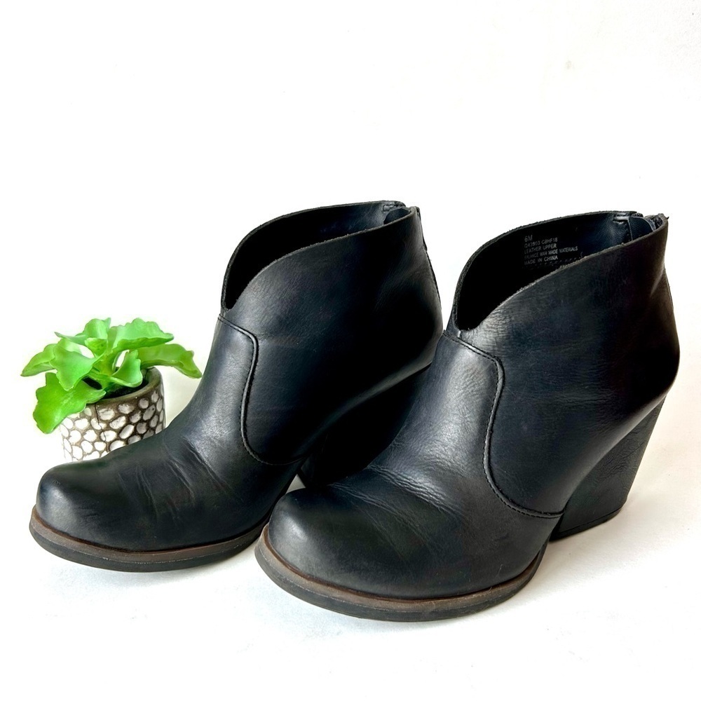 Korks Kork-Ease Gemini V Black Leather Ankle Boots Booties Size 6
